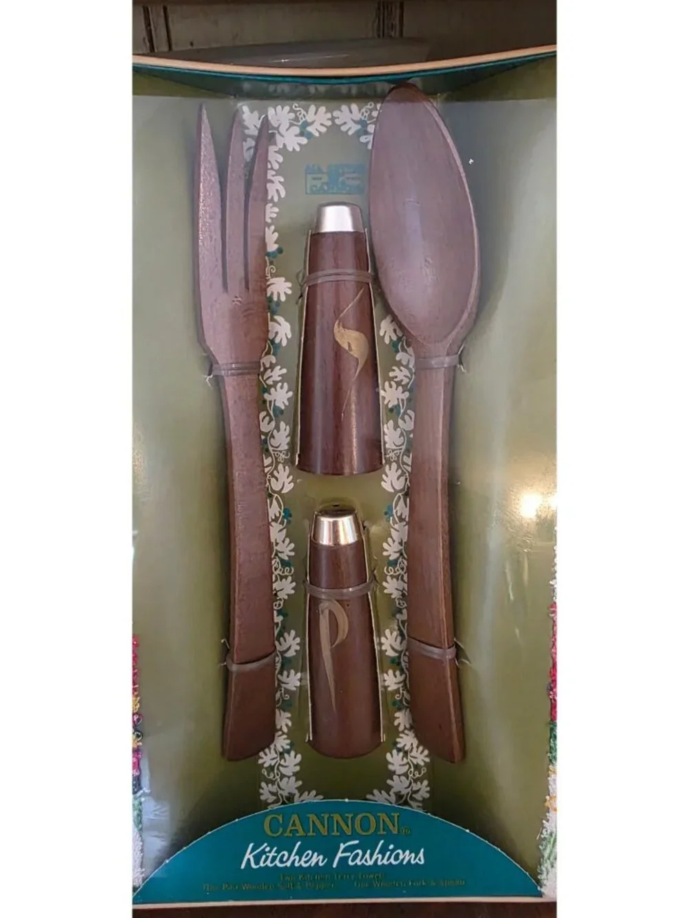 NOS Vintage MCM Cannon Kitchen Fashions Hostess Salad Serving Set Retro Towels